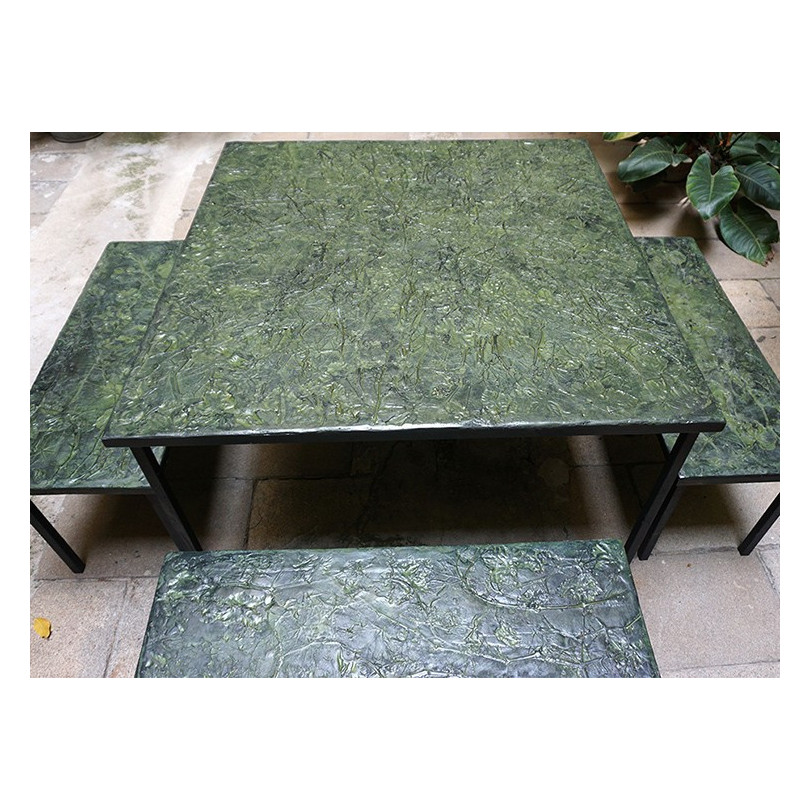 EMPREINTES Green table and benches by Josep Cerdá