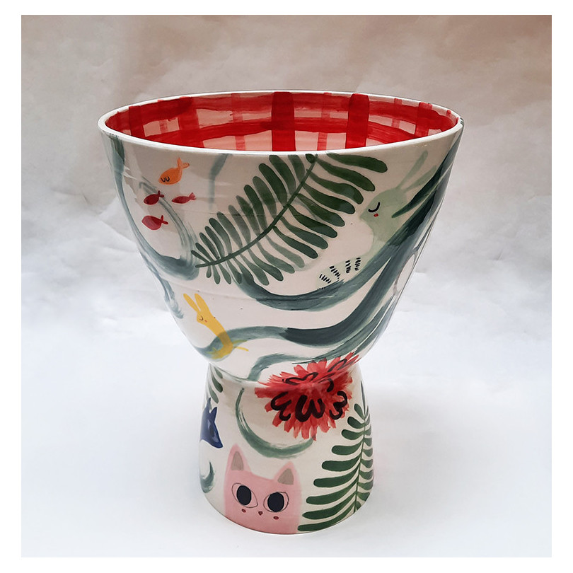 PICNIC GIRL XL hand painted ceramic vase