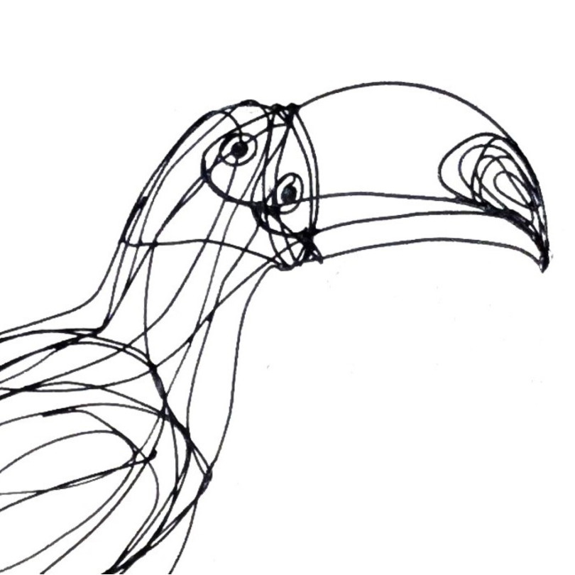 Escultura de tucán sobre un pie en fil de fer lacado negro