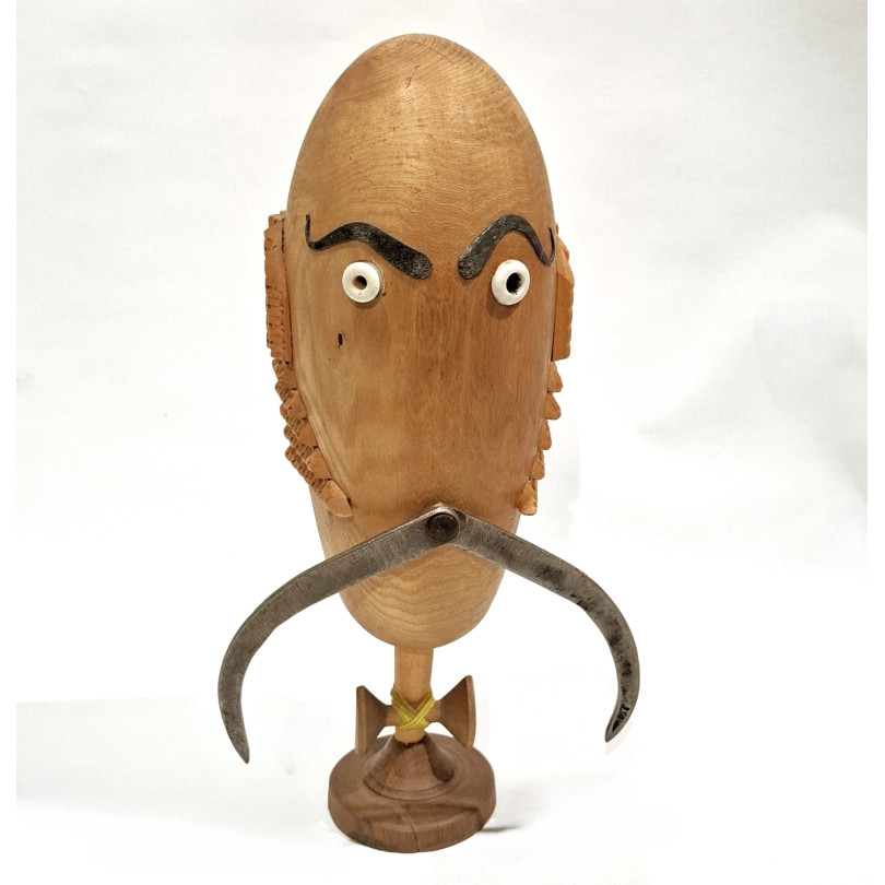 MAYORDOMO, butler head sculpture