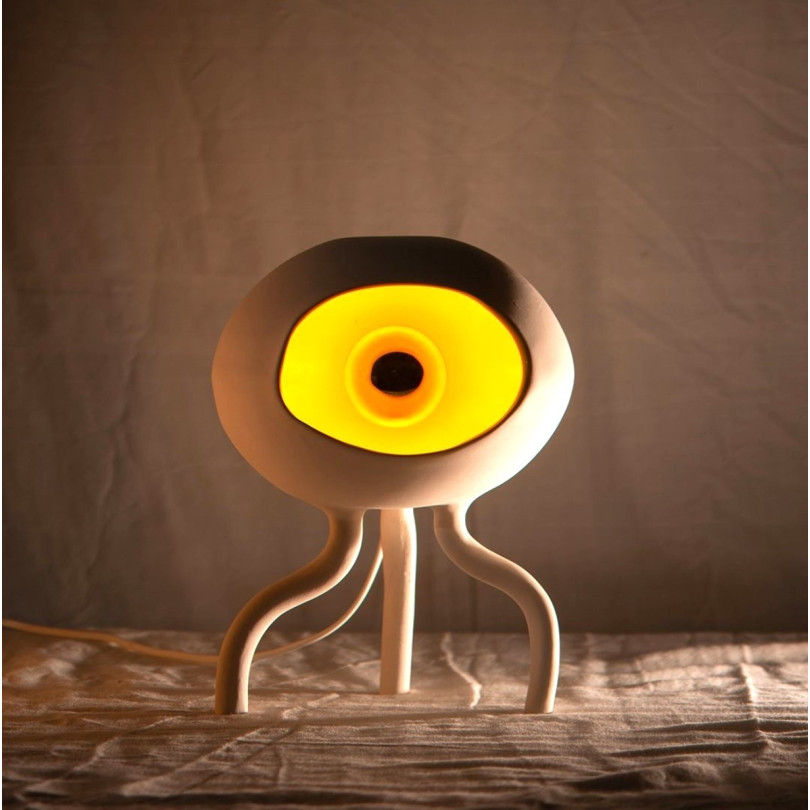 TARTALO : lampe de table en céramique blanche au design original