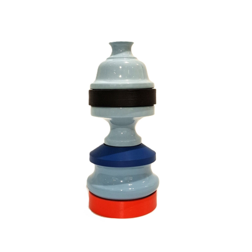 Contemporary totem sculpture with bauhaus inspiration