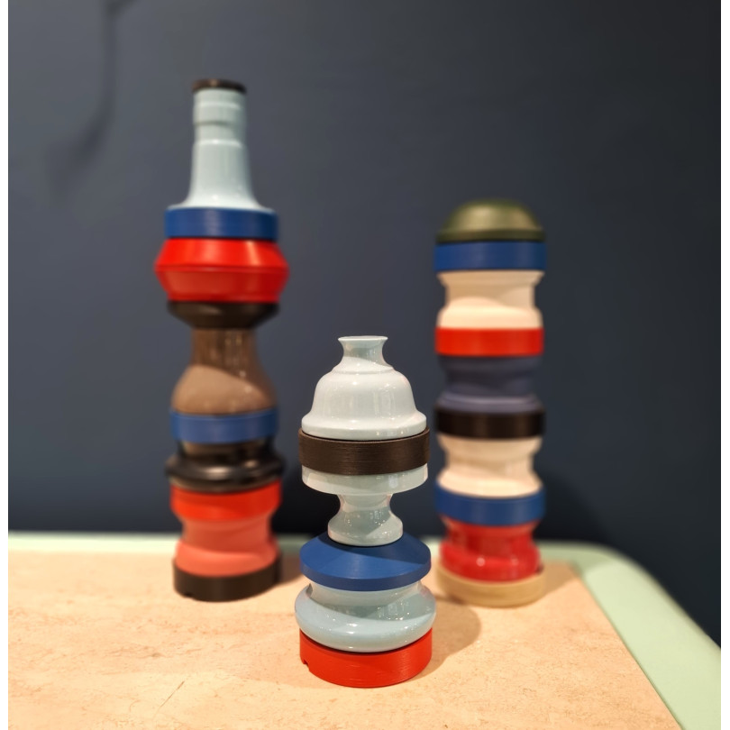Contemporary totem sculpture with bauhaus inspiration
