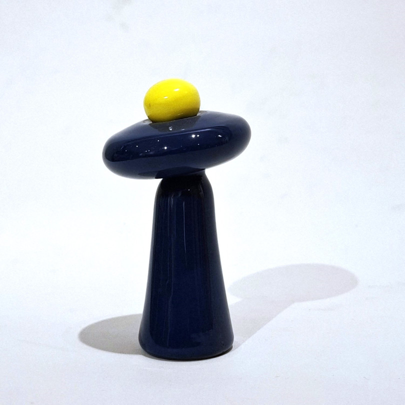 The Little Dancer, figura única en vidrio soplado de color