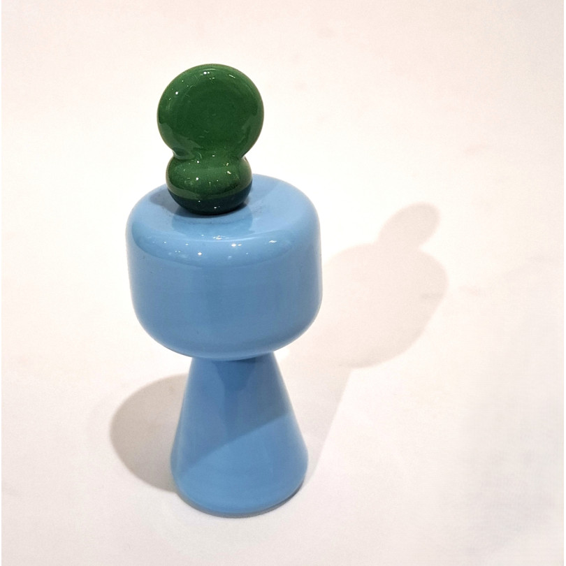 Escultura tótem en vidrio soplado de colores
