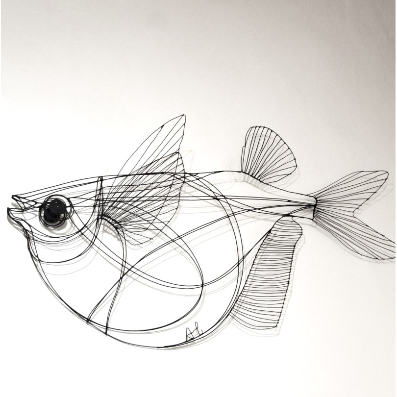 Sculpture de poisson-hachette en fil d'acier soudé